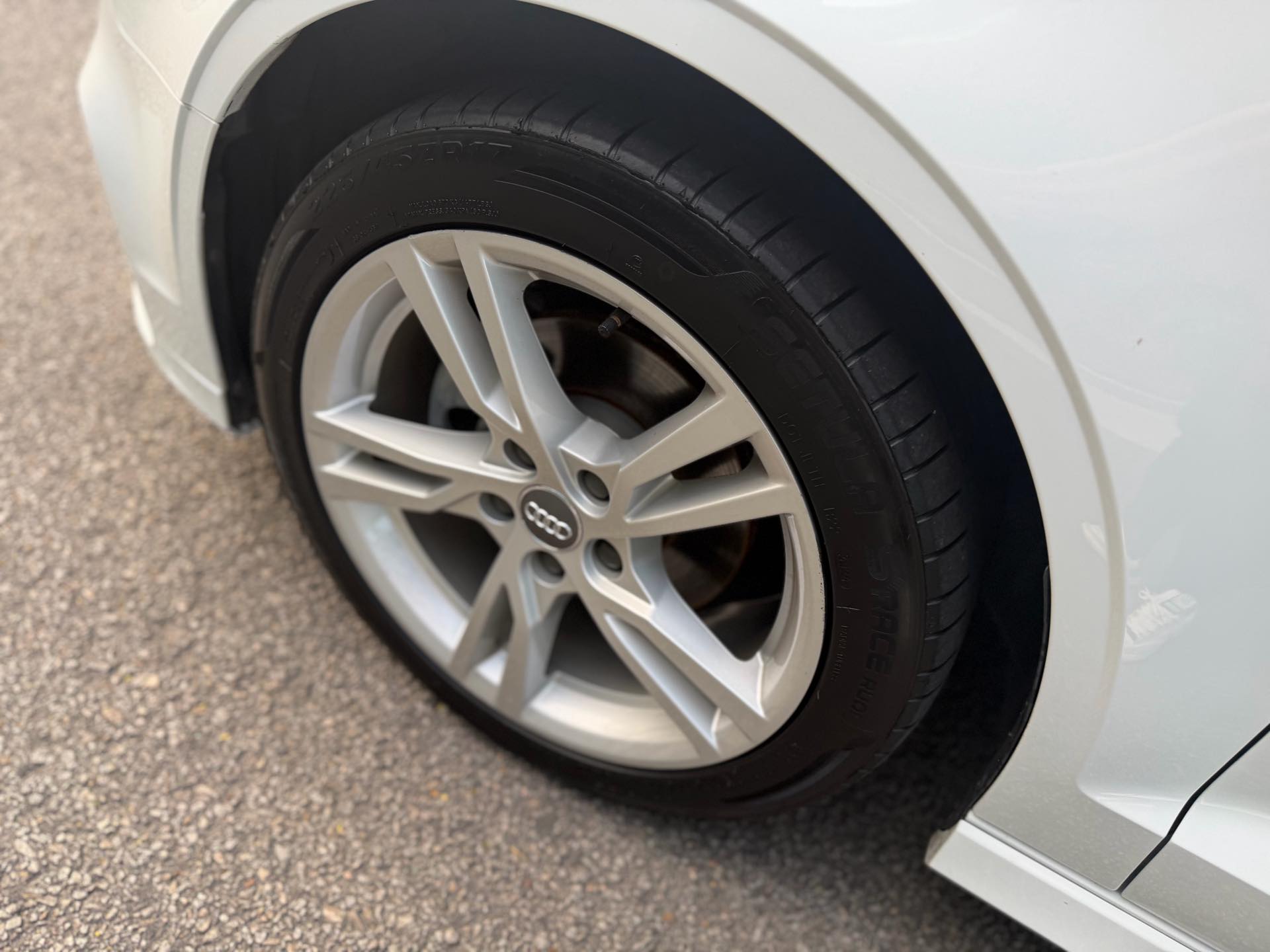 Audi A3 2018 car image #10