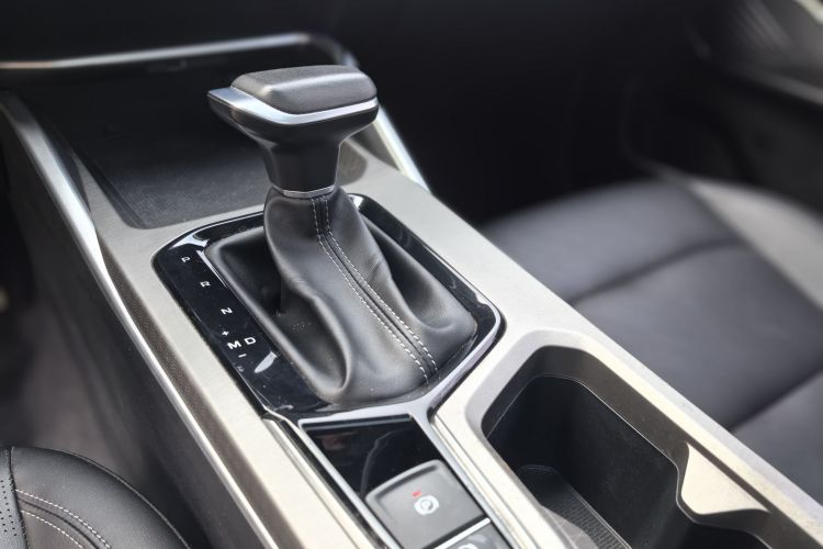 GEELY Emgrand 2023 #19 GEELY Emgrand 2023 car image #19
