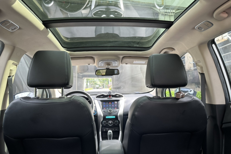 BYD Yuan New Energy 2019 car image #18