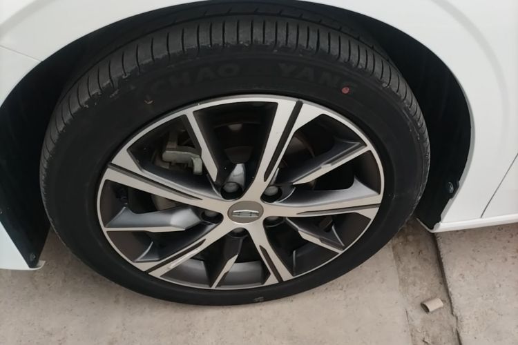 GEELY Emgrand 2022 #9 GEELY Emgrand 2022 car image #9