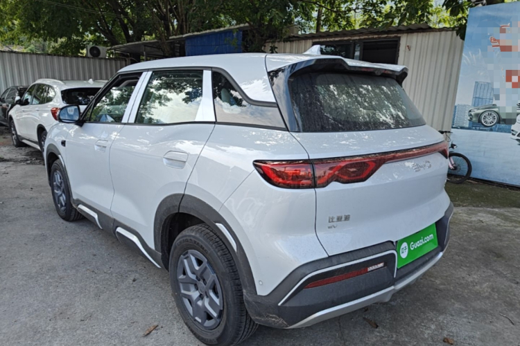 BYD YuanUP 2026 car image #5