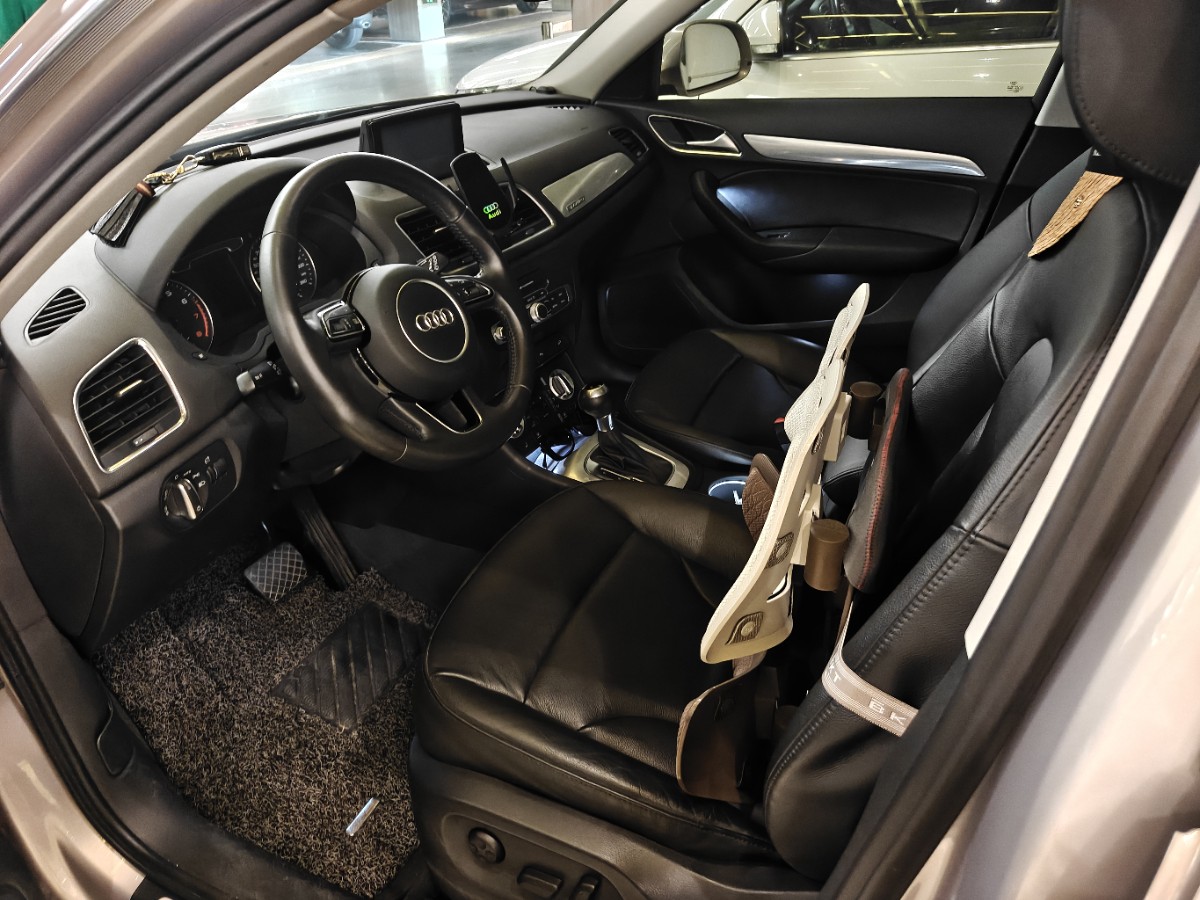 Audi Q3 2015 #6 Audi Q3 2015 car image #6