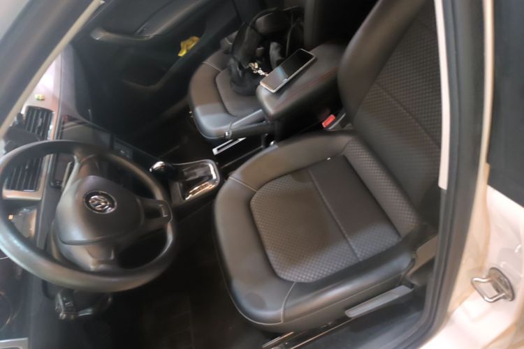 Volkswagen Santana 2017 #19 Volkswagen Santana 2017 car image #19