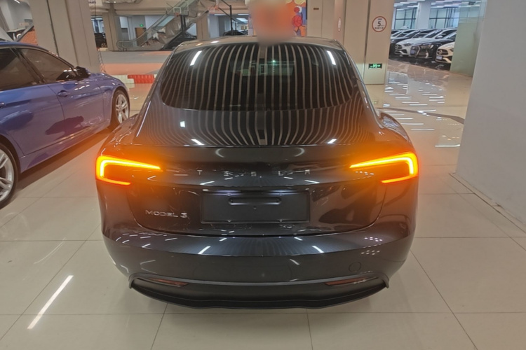 Tesla Model 3 2024 #6 Tesla Model 3 2024 car image #6