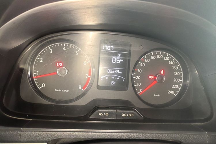 Volkswagen Lavida 2017 car image #12