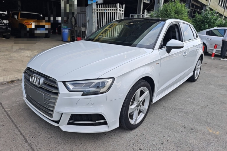 Audi A3 2020 car image #2