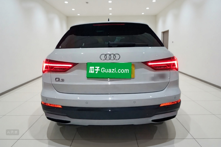 Audi Q3 2021 car image #6