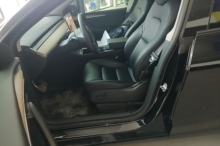 Tesla Model Y 2022 #15 Tesla Model Y 2022 immagine di auto #15