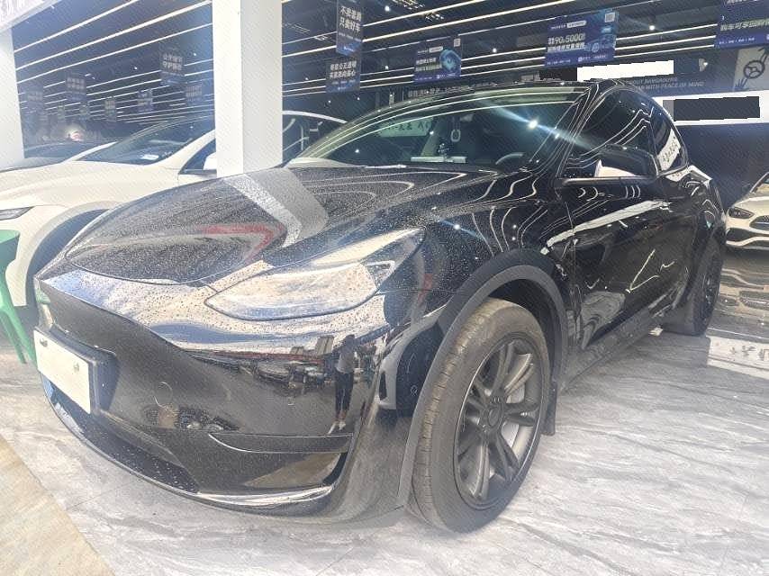 Tesla Model Y 2023 car image 