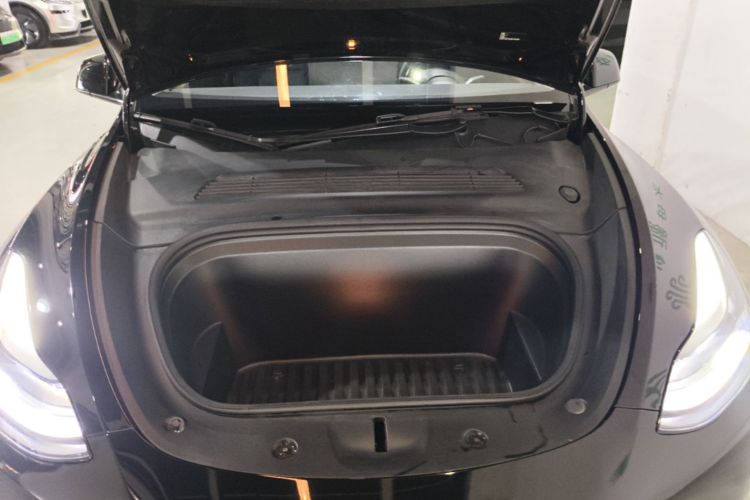 Tesla Model Y 2022 #20 Tesla Model Y 2022 car image #20