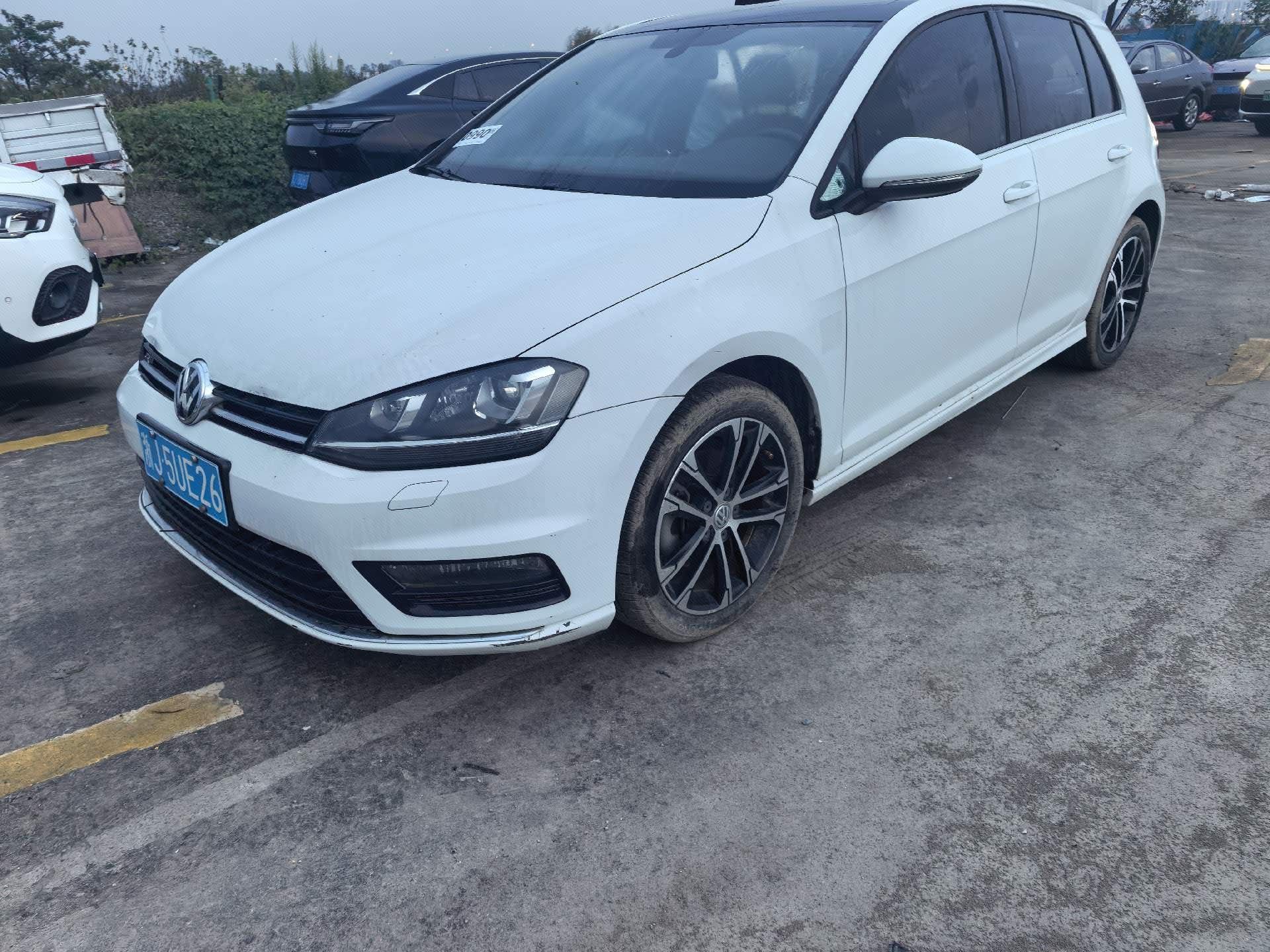 Volkswagen Golf 2016 Volkswagen Golf 2016 car image