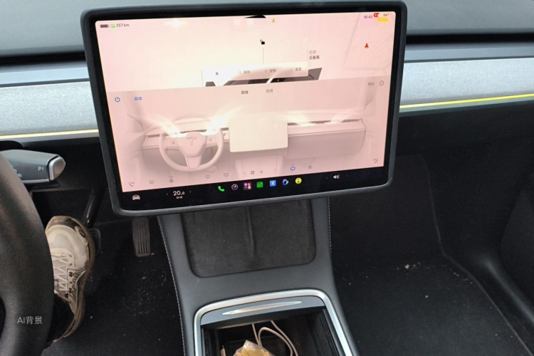 Tesla Model Y 2023 #15 Tesla Model Y 2023 car image #15