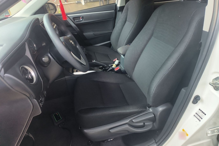 Toyota Corolla 2018 #15 Toyota Corolla 2018 car image #15