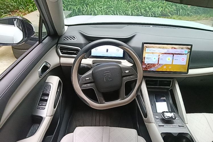 BYD YuanUP 2024 #15 BYD YuanUP 2024 car image #15