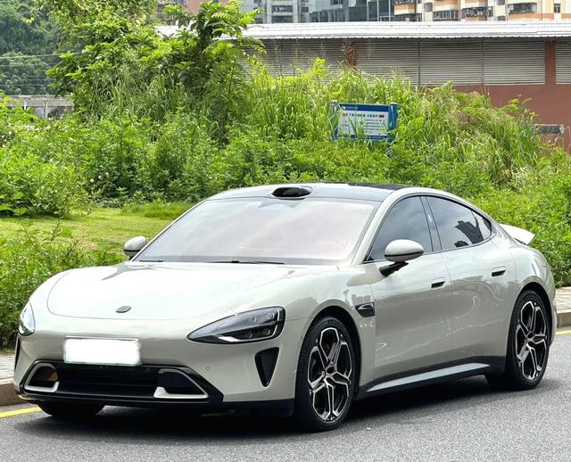 MI SU7 2025 car image #10