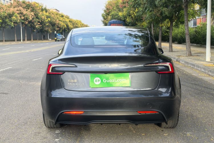 Tesla Model 3 2024 #7 Tesla Model 3 2024 car image #7