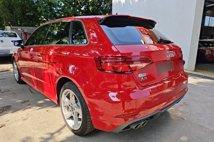 Audi A3 2019 immagine di auto #5
