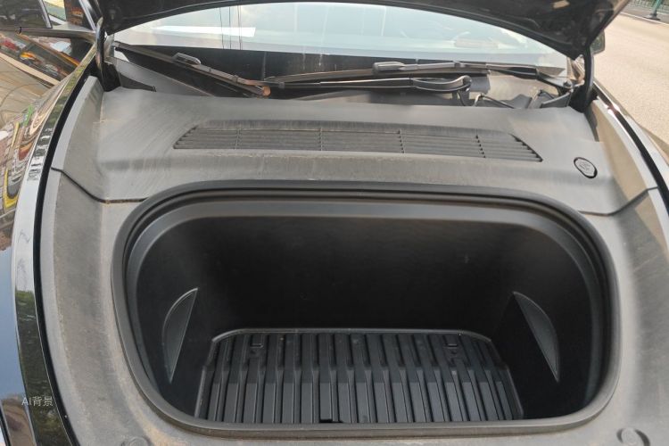 Tesla Model Y 2023 #22 Tesla Model Y 2023 car image #22