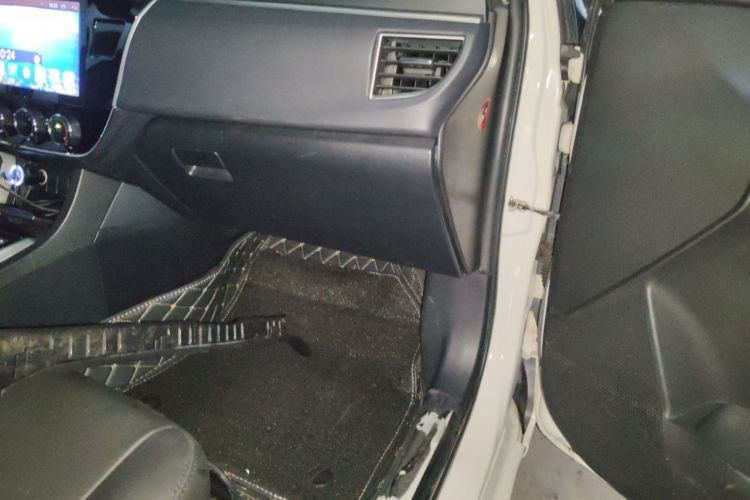 Toyota Corolla 2017 car image #21