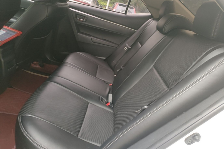 Toyota Corolla 2018 #17 Toyota Corolla 2018 car image #17