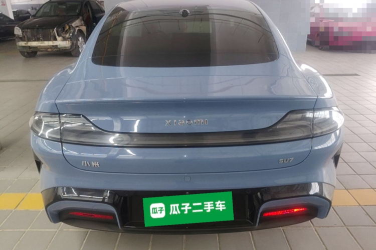 MI SU7 2024 car image #6