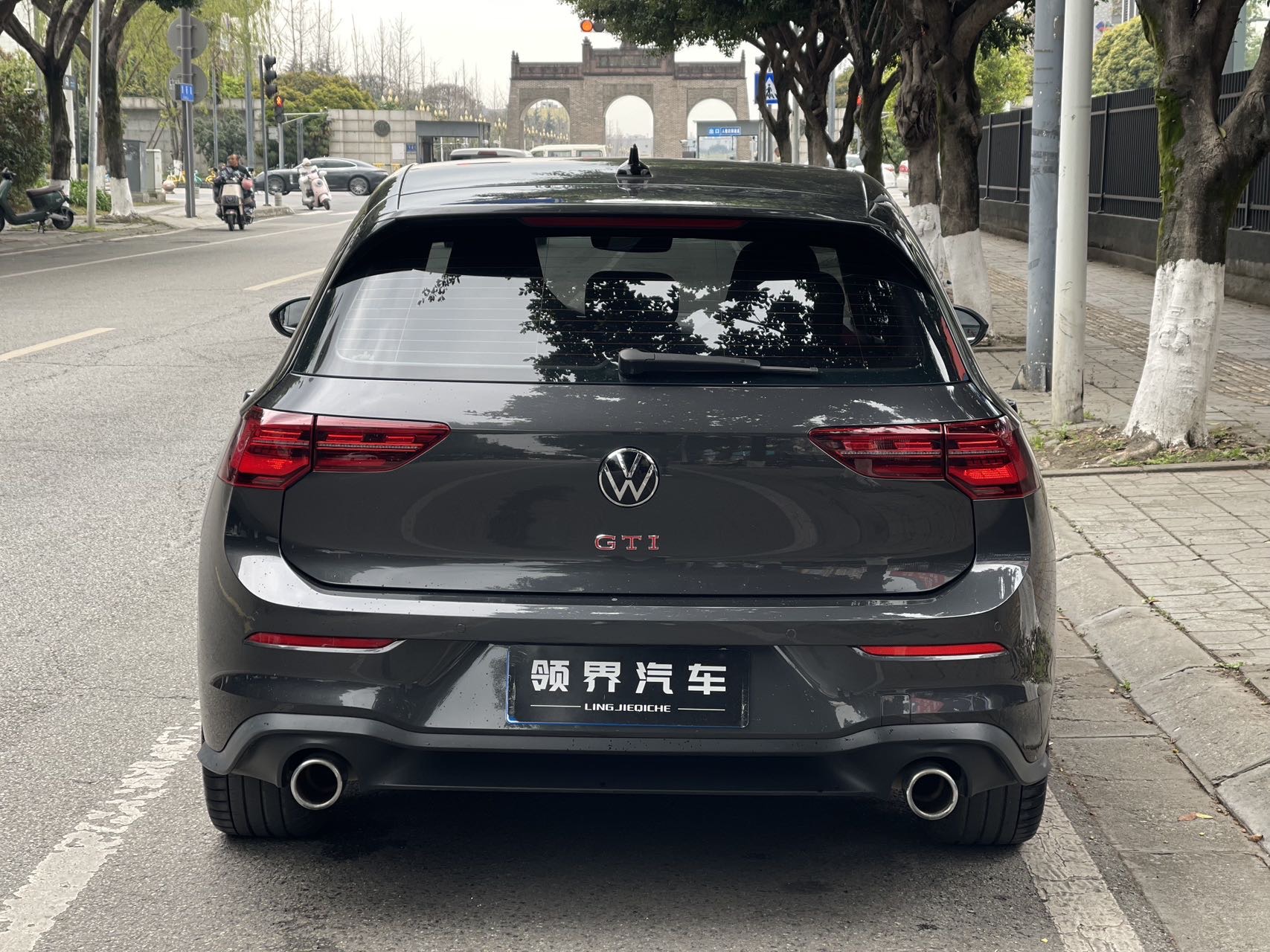 Volkswagen GolfGTI 2023 #9 Volkswagen GolfGTI 2023 car image #9