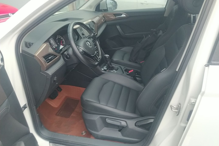 Volkswagen Tharu 2019 #15 Volkswagen Tharu 2019 car image #15