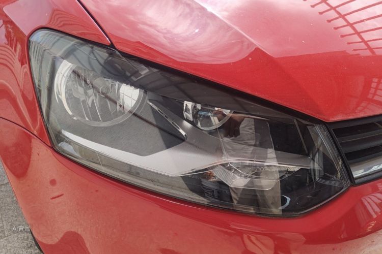 Volkswagen Polo 2019 car image #8