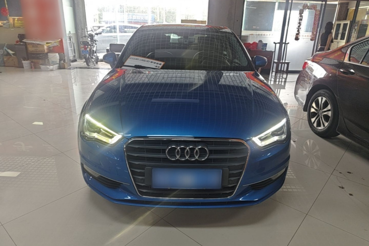 Audi A3 2016 car image #3