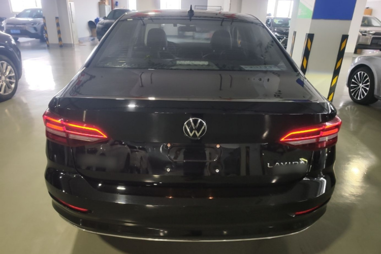 Volkswagen Lavida 2021 #6 Volkswagen Lavida 2021 car image #6