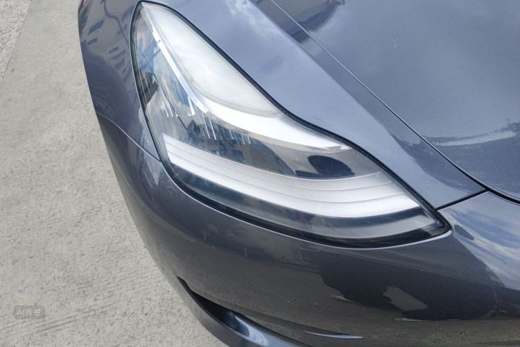 Tesla Model 3 2020 car image #8