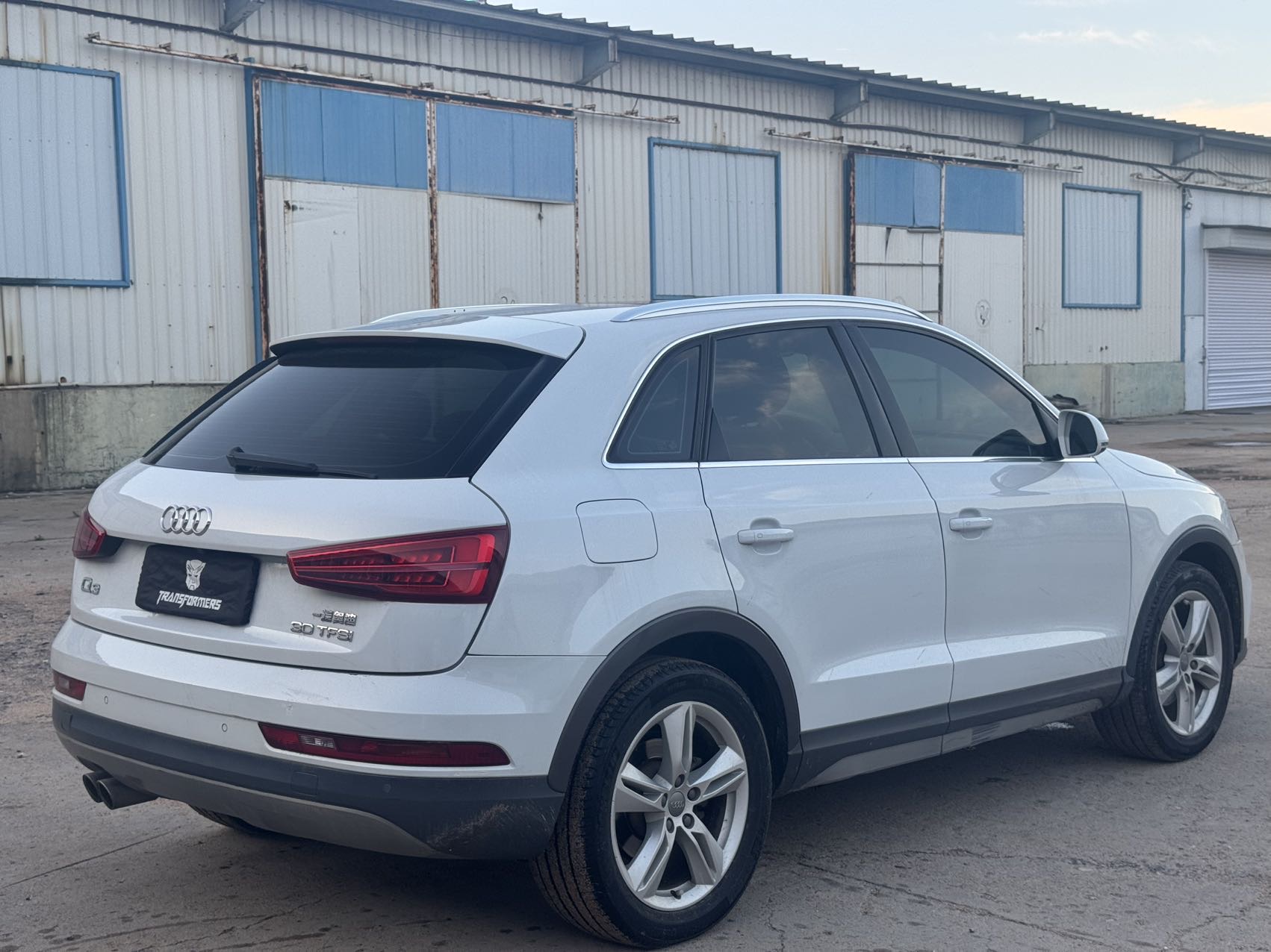 Audi Q3 2018 #7 Audi Q3 2018 car image #7