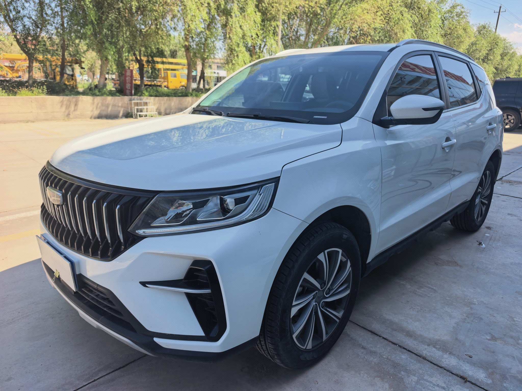GEELY Vision X6 2024 GEELY Vision X6 2024 car image