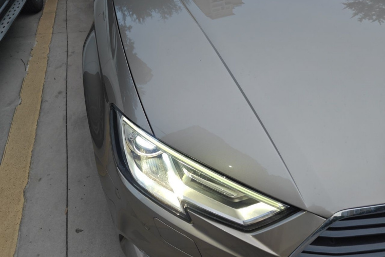 Audi A3 2018 car image #8
