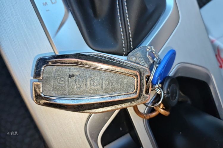 GEELY Coolray 2025 #10 GEELY Coolray 2025 immagine di auto #10