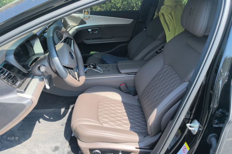 BYD Han 2025 immagine di auto #17