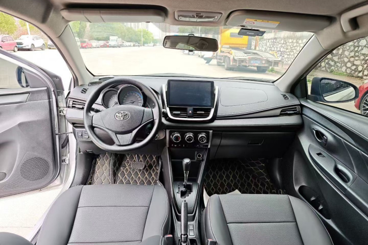 Toyota Vios 2018 image de voiture #9