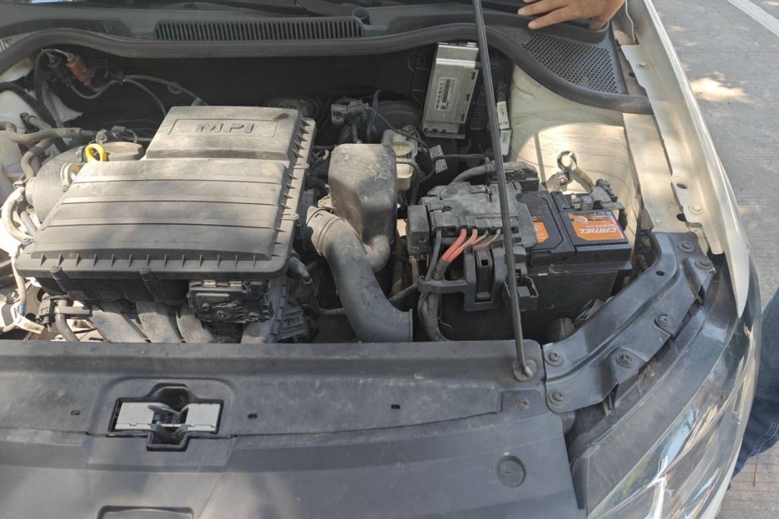 Volkswagen Polo 2019 car image #13