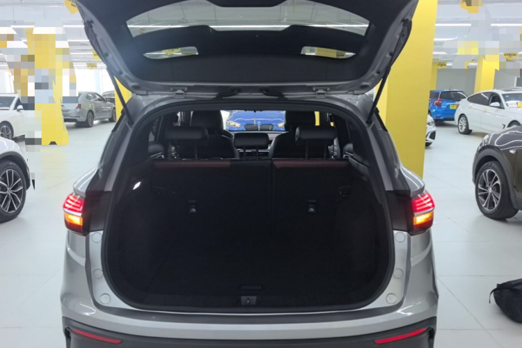 GEELY Coolray 2021 car image #21