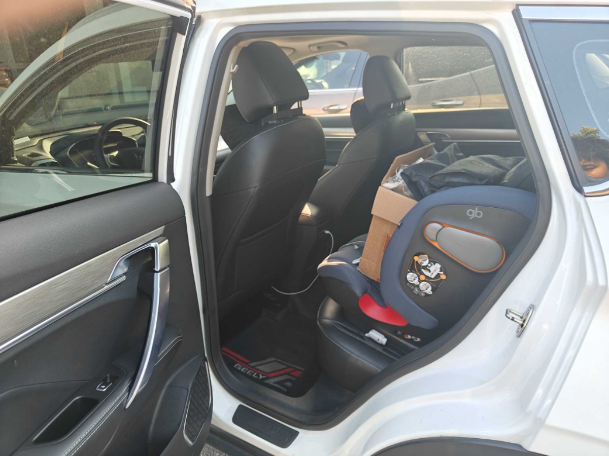 GEELY Coolray 2019 #5 GEELY Coolray 2019 car image #5