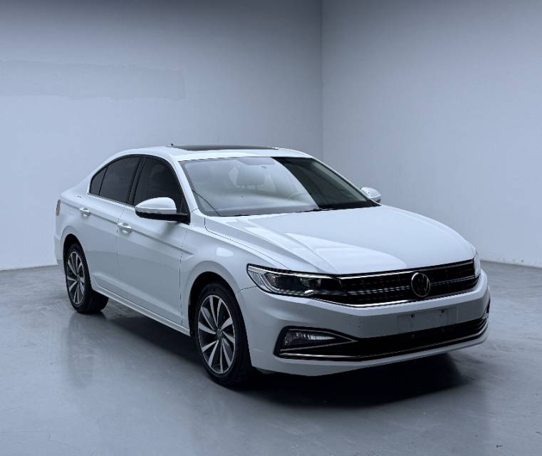 Volkswagen Bora 2022 car image #3