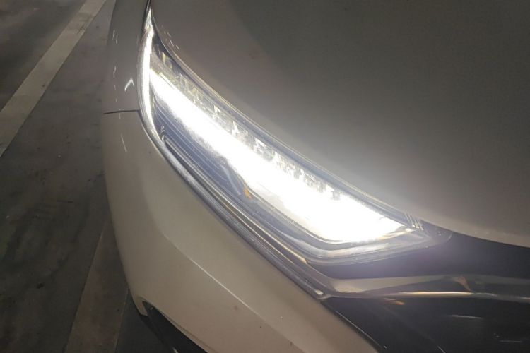 Honda CR-V 2020 car image #8