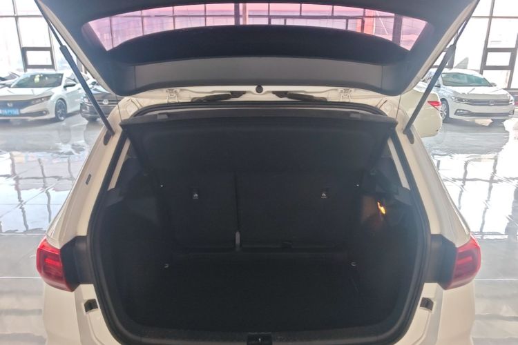 Volkswagen Tharu 2021 #19 Volkswagen Tharu 2021 car image #19