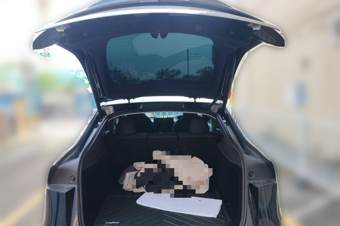 Tesla Model Y 2025 #8 Tesla Model Y 2025 immagine di auto #8