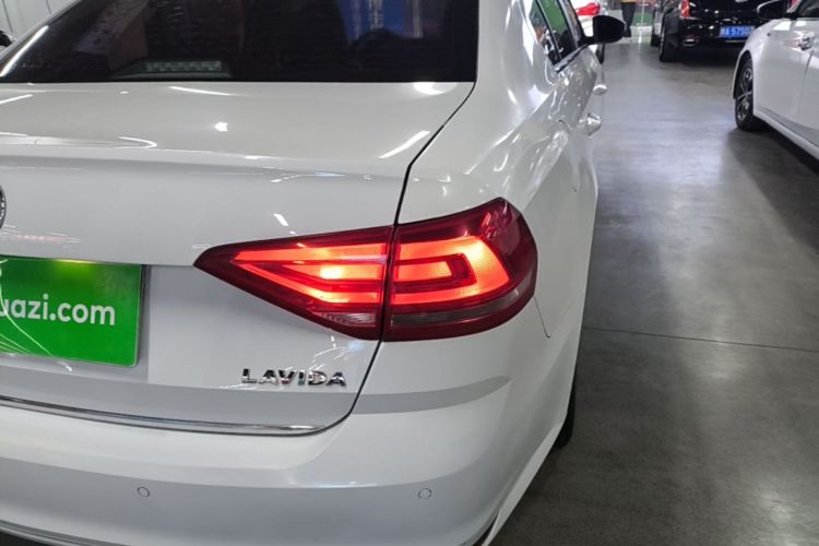 Volkswagen Lavida 2017 #8 Volkswagen Lavida 2017 car image #8