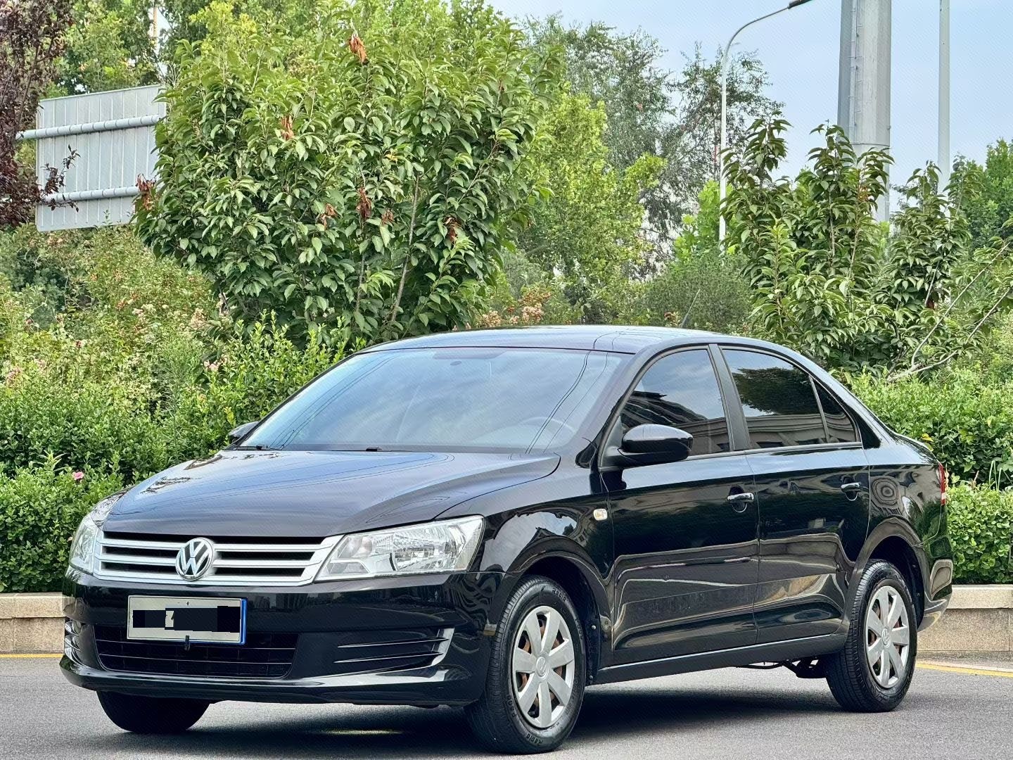 Volkswagen Santana 2016 car image 