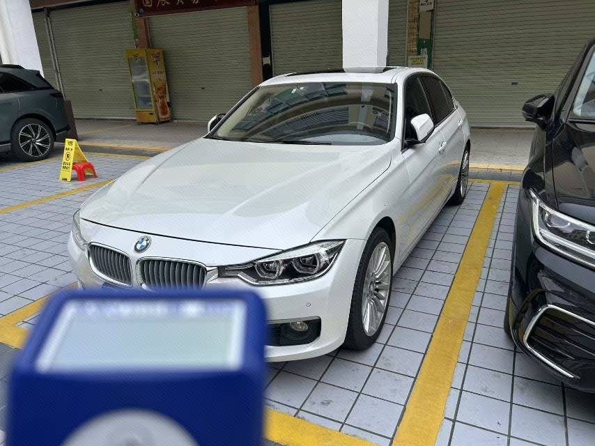 BMW 3 Series 2018 car image 