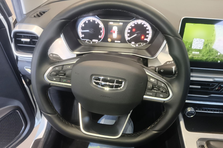 GEELY Coolray 2021 изображение автомобиля #11