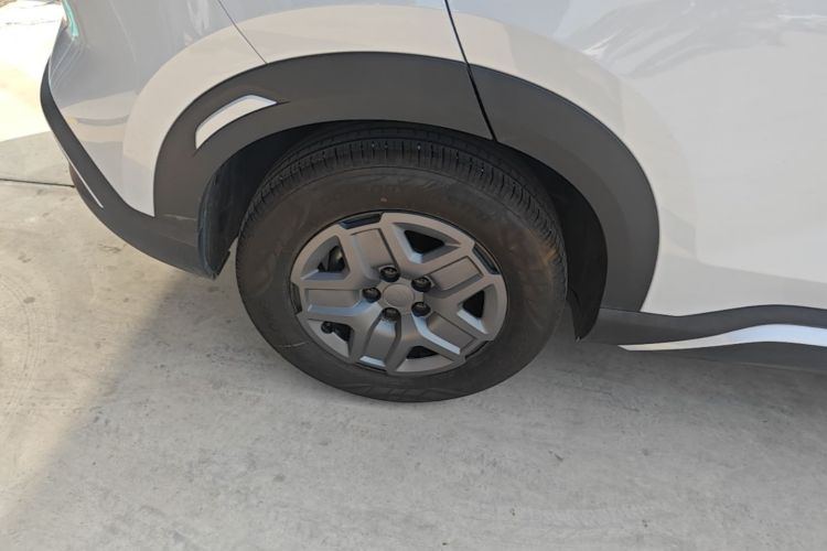 BYD YuanUP 2025 car image #10