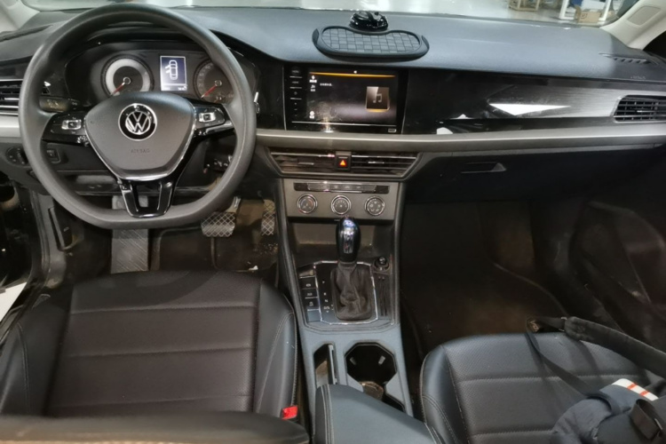 Volkswagen Lavida 2021 car image #10